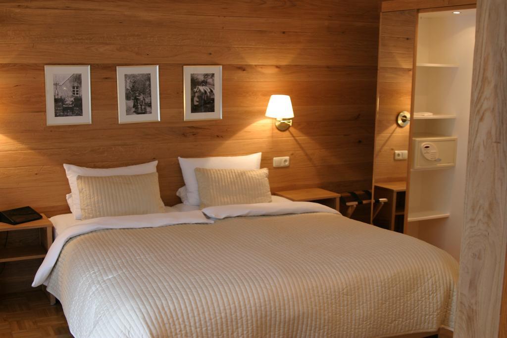 Hotel Waldgasthof Schoening Friesoythe Habitación foto